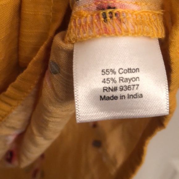 Womens size lg St John’s Bay blouse - Picture 6 of 8